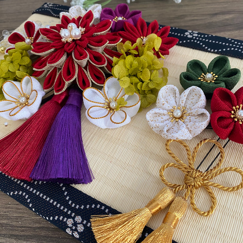 ❁︎nami様❁︎ 成人式 和装 髪飾り ヘッドドレス つまみ細工×帯重ね つまみ細工髪飾り 成人式 卒業式 結婚式 和装 ヘッドドレス