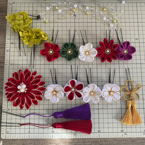 つまみ細工髪飾り 成人式 卒業式 結婚式 和装 ヘッドドレス