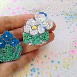 選べる✿刺繍のお花アクセサリー　Cセット 3枚目の画像