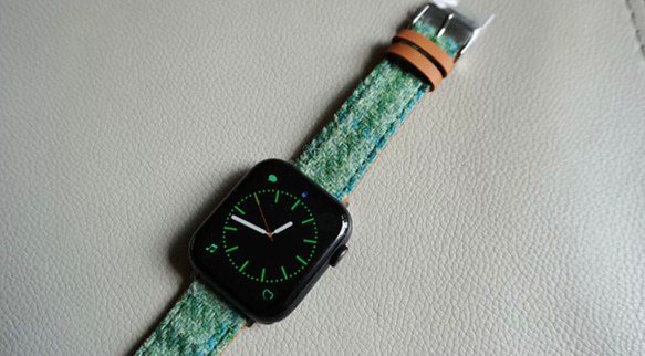 アップルウォッチバンド  Apple Watch  バンド オリジナルデザイン 英国製です 手縫い 本革 天然草木染め 12枚目の画像