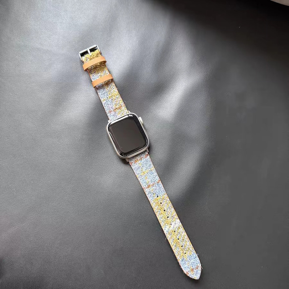 アップルウォッチバンド  Apple Watch  バンド オリジナルデザイン 英国製です 手縫い 本革 天然草木染め 1枚目の画像