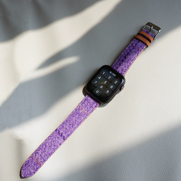 アップルウォッチバンド  Apple Watch  バンド オリジナルデザイン 英国製です 手縫い 本革 天然草木染め 4枚目の画像