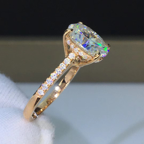 6カラット 】輝くモアサナイトダイヤモンドリング