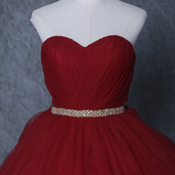 ウエディングドレス  赤  キラキラグリッターチュール  ベルト  派手な  披露宴 カラードレス 5枚目の画像