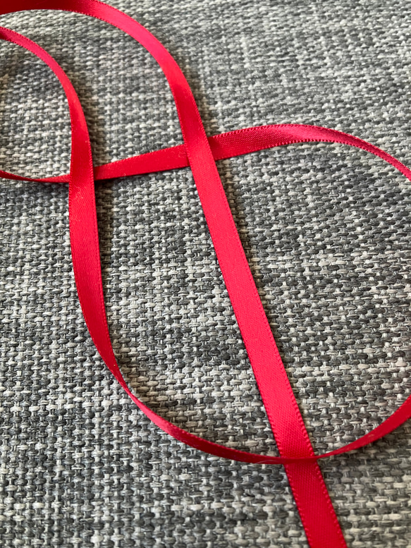 両面サテンリボン　赤　6㎜巾×3m 3枚目の画像