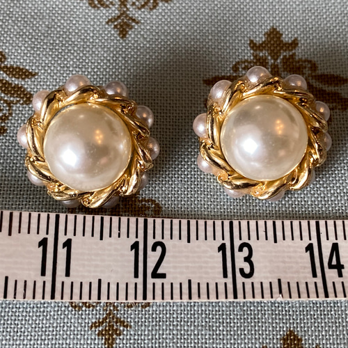 香　アンティークボタン　ジェルボタン　パール　バネ式イヤリング 香様専用 アンティークボタン ジェルボタン パール バネ式