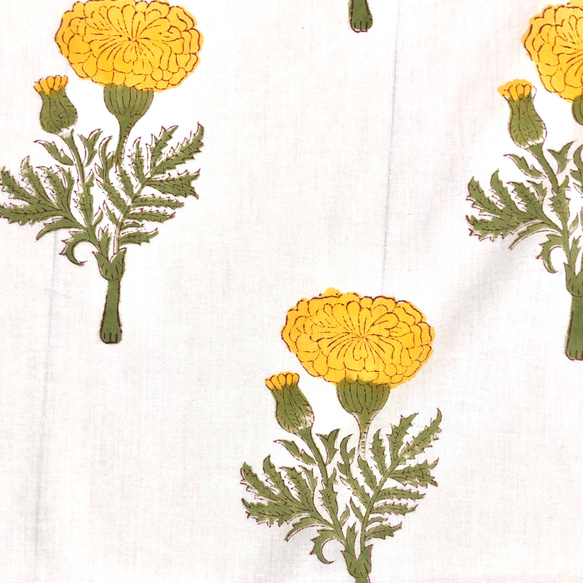【50cm單位】白黃花大圖案印度手工塊印花布料棉質 第3張的照片