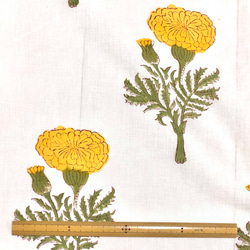 【50cm單位】白黃花大圖案印度手工塊印花布料棉質 第7張的照片