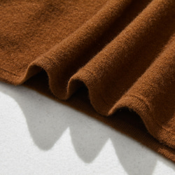 柔らかい風合いが魅力のウールプルオーバー   セーター　ウール100％　唐茶　231216-1 11枚目の画像