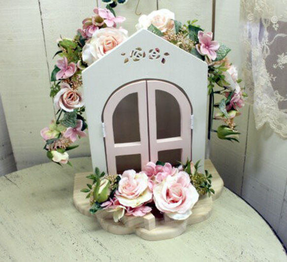 コンパクト仏壇　ミニ仏壇　教会みたいなペット仏壇　カッティング薔薇ロマンティックバージョン６寸　とびきり可愛いお仏壇 人気・おすすめ｜使いやすい・旅行におすすめ 品質保証 全国発送 在庫限り