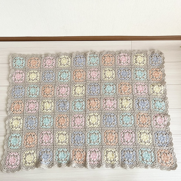 ベビーアルパカ混毛メリノウールで編んだオリジナルモチーフ繋ぎの膝掛け/ブランケット 送料無料 子供用 ベビー キッズサイズ オリジナルモチーフのクロッシェマフラー イエロー サラッと