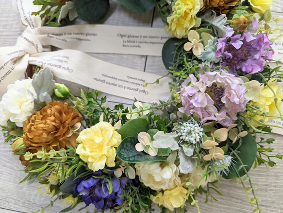 春花wreath〜スカビオサ×ラナンキュラス×ローズ ギフト お祝い 母の日 15枚目の画像