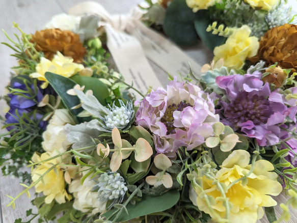 春花wreath〜スカビオサ×ラナンキュラス×ローズ ギフト お祝い 母の日 8枚目の画像