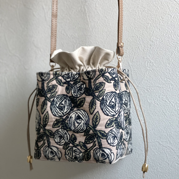 まんまるポシェットS　ミナペルホネン　rosy グレー まんまるポシェットSミナペルホネンrosy グレー