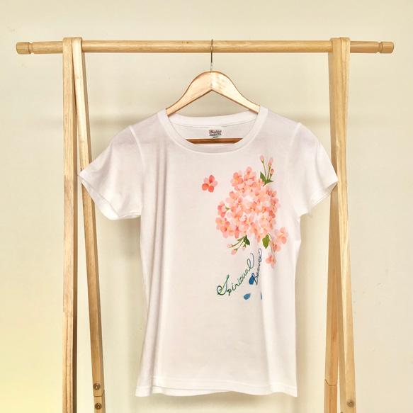 【受注生産】型染Tシャツ　4月誕生花　桜 3枚目の画像