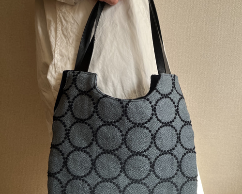 ミナペルホネン tambourine しずくバッグLサイズblue✖️navy トート