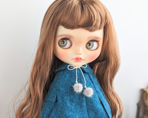 140.※ブライスアウトフィット※1/6ドール※冬服※黒のウール素材のポンチョ 140.※ブライスアウトフィット※1/6ドール※冬服※黒のウール素材の