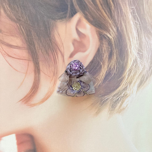 チュールフリンジ＆インド刺繍リボンピアス／イヤリング (ライト 