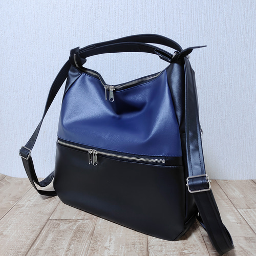 引っ張るだけショルダー&リュック（ブラック×濃紺レザーpvc