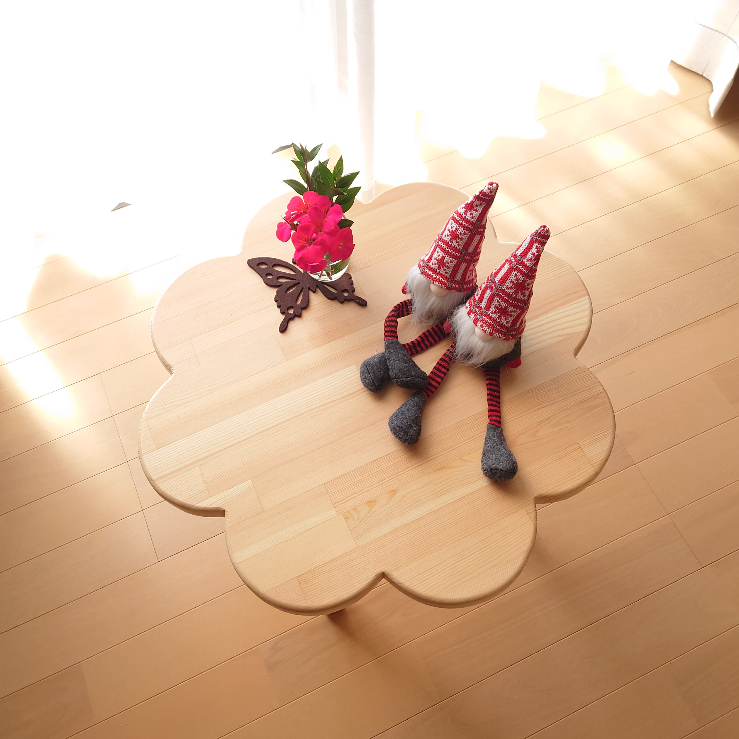 クッキー型 花台 ミニ テーブル 可愛い かわいい 木工 家具 木テーブル