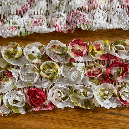 シフォン巻き薔薇モチーフ20個 美味しけれ