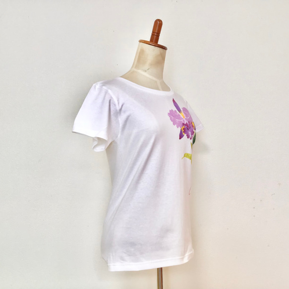 【受注生産】型染Tシャツ　12月誕生花カトレア 5枚目の画像