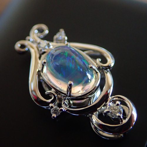 シルバーと金、キャツアイの抽象ペンダントトップ 一点物 【公式通販】