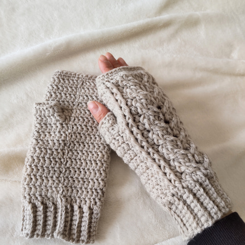 ウール100%◈アラン模様のハンドウォーマー◈かぎ針編み～親指あり