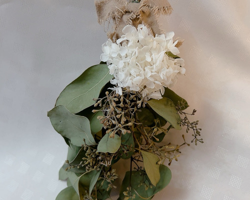 ユーカリポポラスベリー アナベルのスワッグ 現品のみ ドライフラワー  