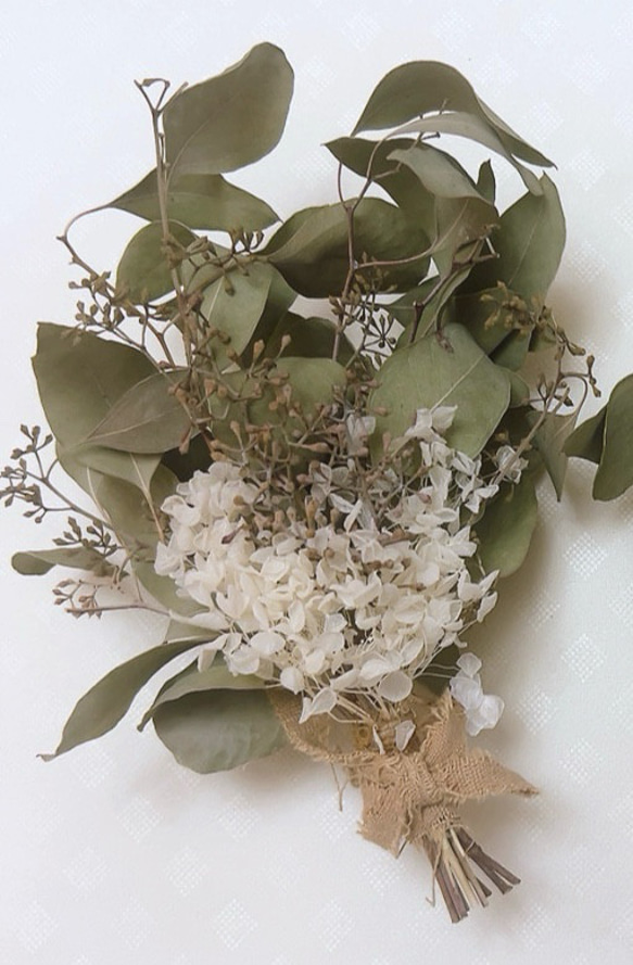 ユーカリポポラスベリー　アナベルのスワッグ　現品のみ 1枚目の画像