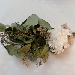 ユーカリポポラスベリー　アナベルのスワッグ　現品のみ 4枚目の画像