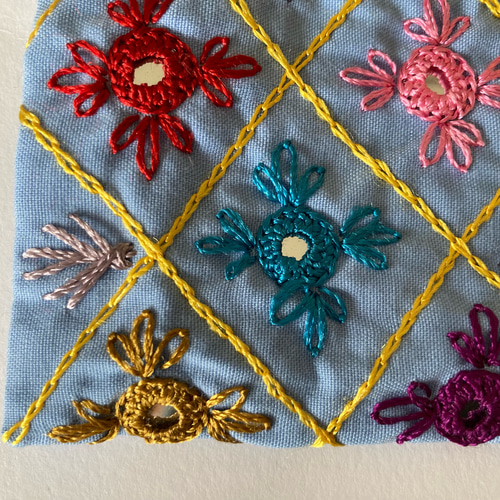 アフガニスタン支援 刺繍ポーチ(フェアトレード) by Iram【国内送料