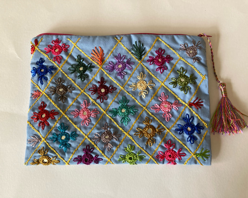 アフガニスタン支援 刺繍ポーチ(フェアトレード) by Iram【国内送料