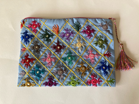 アフガニスタン支援 刺繍ポーチ(フェアトレード) by Iram【国内送料