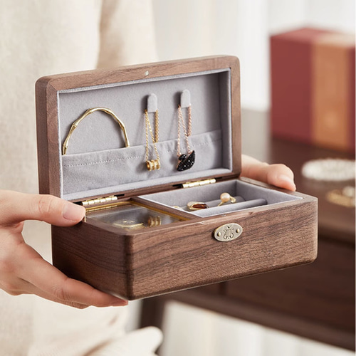 ANNY WOOD 指輪　宝飾品収納　オルゴール アクセサリー 小物入　宝物 ANNY WOOD 指輪 宝飾品収納 オルゴール アクセサリー 小物入