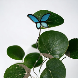 蝶々　ガーデンピック　ステンドグラス雑貨　ガーデン雑貨　ギフト　一点物　サンキャッチャー　誕生日プレゼント　送料無料 3枚目の画像