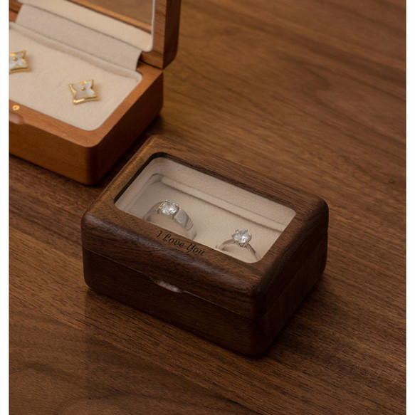 『彫刻名入れ無料』チェリー＆ウオルナットウッド　グラス付きの木製指輪入れ 指輪ケース リングケース 4枚目の画像