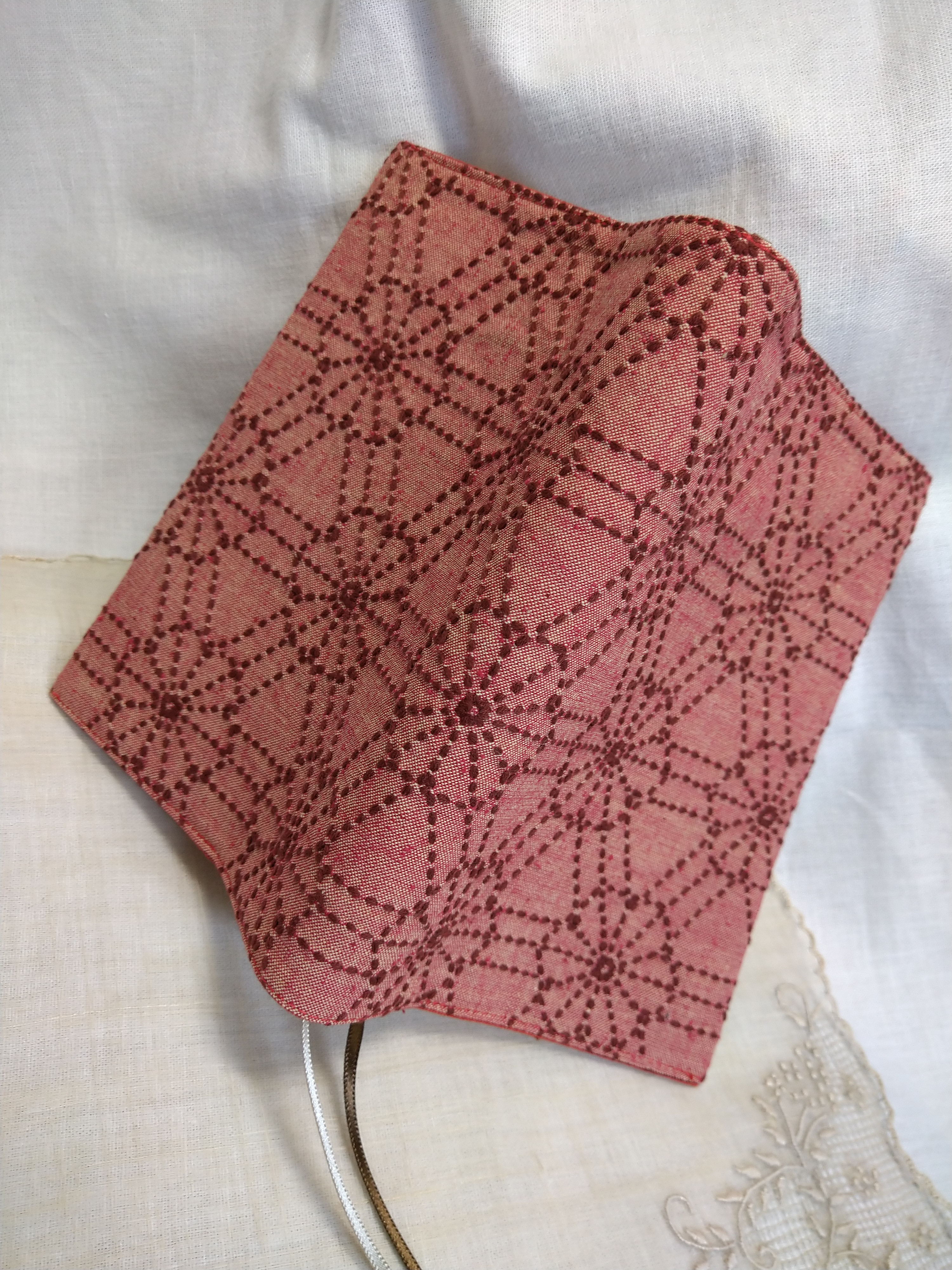 ブックカバー（文庫)　　刺し子　土佐紬　雪形亀甲模様