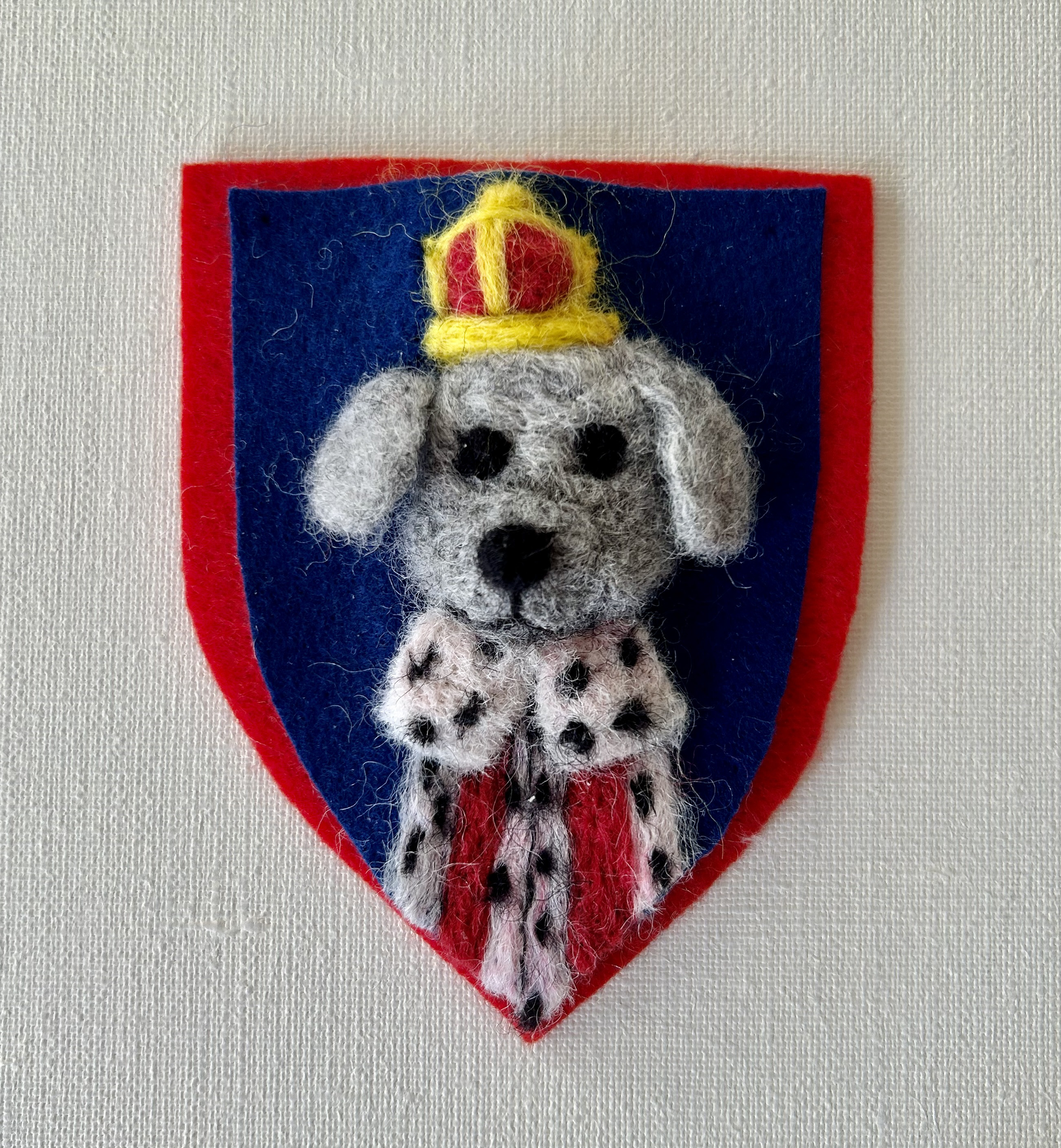 受注制作　動物家族のワッペンブローチ