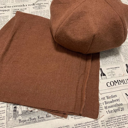 秋冬向け ベレー帽（レンガ） リネンウール 4枚目の画像