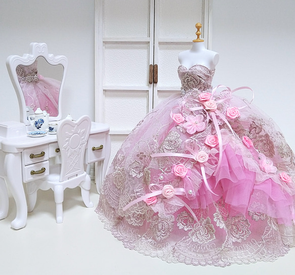 ミニチュア ウェディングドレス キラキラ 可愛い インテリア