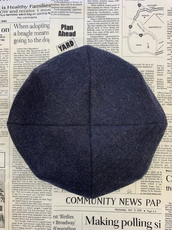 秋冬向け ベレー帽（ネイビー・紺） リネンウール 1枚目の画像