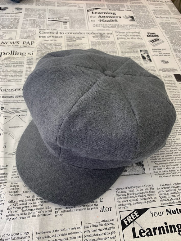 秋冬向け キャスケット（グレー） リネンウール 1枚目の画像