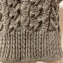 手編み　メリノウール100% アラン模様のベスト 3枚目の画像