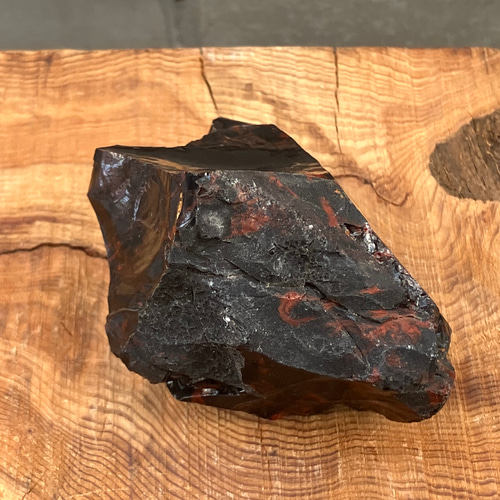 紅十勝 ヴァーミリアンオブシディアン 原石 シルバーシーンありのレア