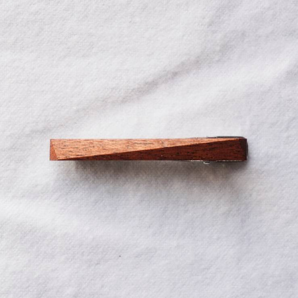 木製ネクタイピン　マホガニー　45mm　No.2 3枚目の画像