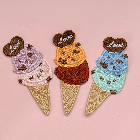 刺繍♡アイロンワッペン♡【選べるカラー】アイスクリーム・ソフトクリーム・10cmの大きめサイズ 2枚目の画像