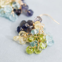 太陽石、橄欖石、海藍寶石和堇青石耳環 第6張的照片