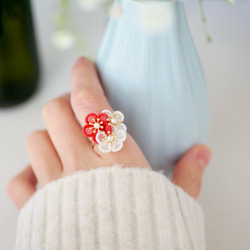 【特集掲載】梅の花[紅白]リング　(受注生産/オーガンジー刺繍/フラワー/冬/お正月/着物/振袖/和装/ギフト/縁起物 8枚目の画像