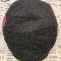 秋冬向け  ハンチング（チャコール＆ピンク） リネンウール 2枚目の画像